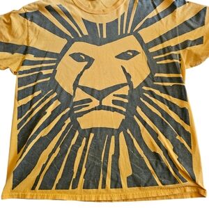 Vintage The Lion King on Broadway Tee T shirt Aop size 2XL Yellow Large Print